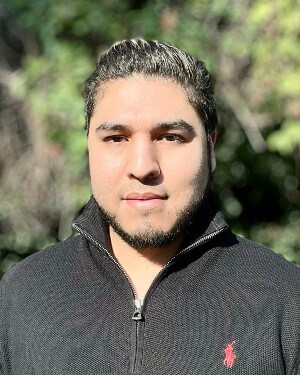 joshA_300x375