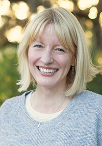 Ash Lindstrom, LPC