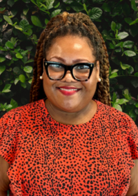 Sheaundra O’Neil, LPC